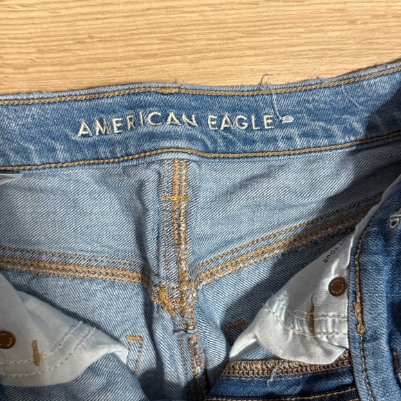 American Eagle Outfitters Light Blue Destroyed Denim Jeans ‘90’s Boyfriend - Picture 2 of 5